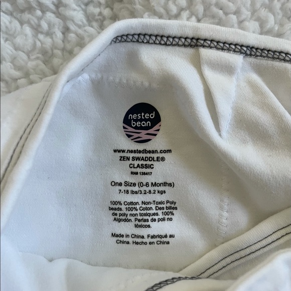 🦋Nested Bean Swaddle - Picture 2 of 6